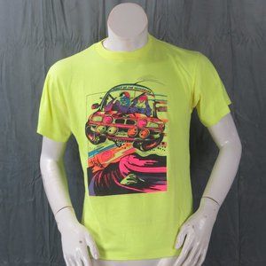 Vintage Graphic T-shirt - Rally of the Voyaguers Rally Car - Men's Medium